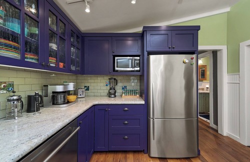 Occidental House | Hidden Gem ~ Charming Craftsman in Freestone