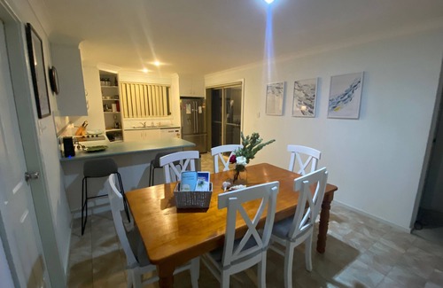 Forster House | Hidden Gem. Comfy Pet Friendly