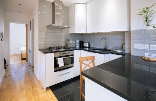 Queen's Gate Apartment | Hidden gem in Kensington, Central London
