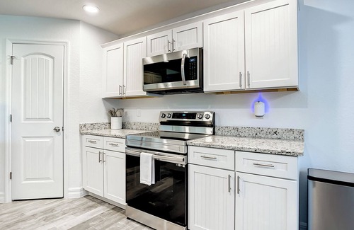 Port Charlotte House | Hidden Gem in South Gulf Cove Near Boca Grande Beach