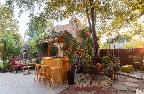 Rockford House | Hidden Gem SLEEPS 10+! nChildren & Pets welcomed!