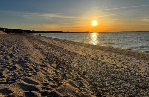 Shinnecock Hills House | Hidden gem! Southampton beach cottage