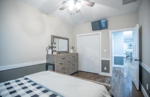 Weaverville House | Hidden Gem