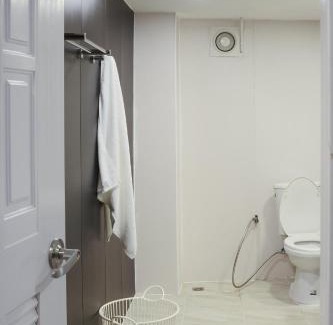 China Town Apartment | Hidden Gems in China town, 2BR