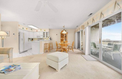 North Ocean City Apartment | Hidden Harbour - Bayfront - 2BR, sleeps 6, pool