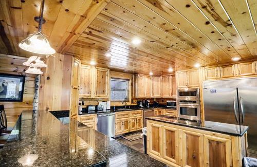 Gatlinburg - Pigeon Forge House | Hidden Haven by Venture Smoky Mountains