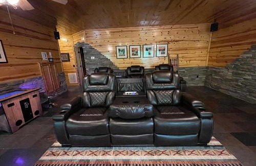 Gatlinburg - Pigeon Forge House | Hidden Haven by Venture Smoky Mountains