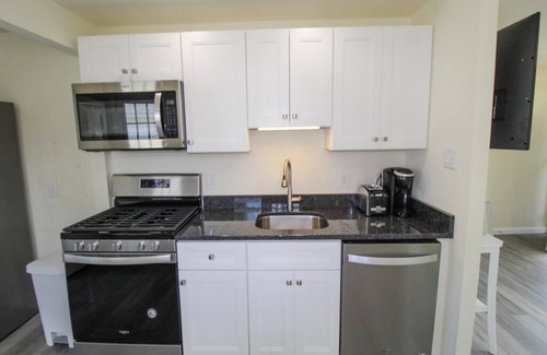 North Cape May House | Hidden Hideaway in North Cape May Short Walk To Bay (2 Bedrooms/1 Bathroom)