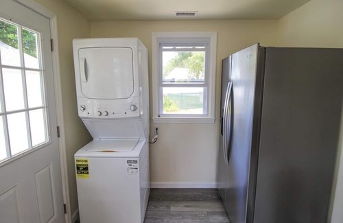North Cape May House | Hidden Hideaway in North Cape May Short Walk To Bay (2 Bedrooms/1 Bathroom)