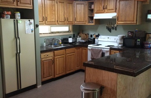 Willow House | Hidden Hills Hideaway