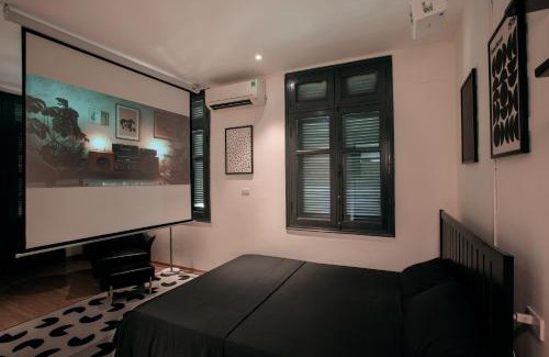 Thuy Khue House | Hidden Homestay West Lake Hanoi