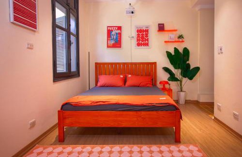 Thuy Khue House | Hidden Homestay West Lake Hanoi