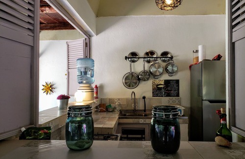 Tamanique House | Hidden Modern Bungalow in Atami Gated Community