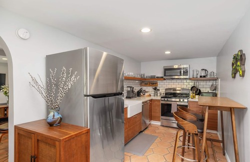Los Feliz Apartment | Hidden Oasis at Griffith Park