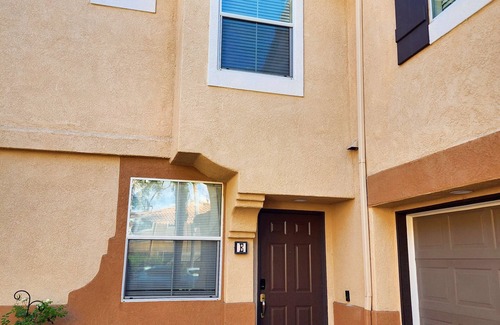 Temecula Condo | Hidden Paradise in the Heart of the City