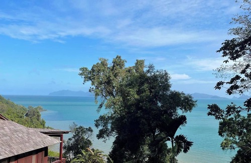 Padang Matsirat Villa | Hidden Paradise Villa