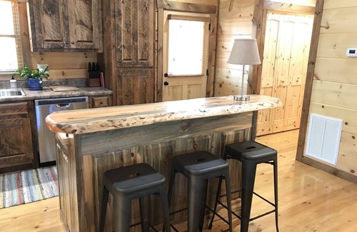 Cherry Log Cabin | Hidden Ridge HideawaynGilmer Co STRL # 001598