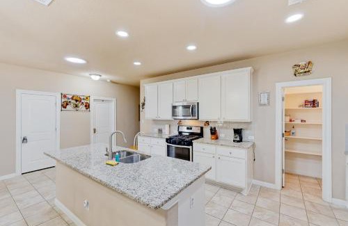 Scenic Oaks House | Hidden Springs Oasis