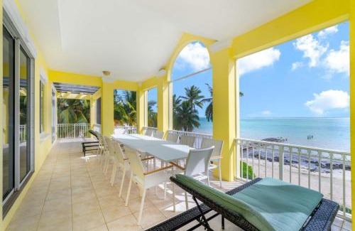 Breakers House | HIdden Treasure by Grand Cayman Villas & Condos