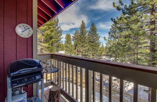 Mammoth Lakes Apartment | Hidden Valley Condominiums