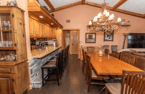Hidden Valley Condo | Hidden Valley Summer Retreat: Ideal for Biking, Hiking, Golf, Ski In-Out & more!
