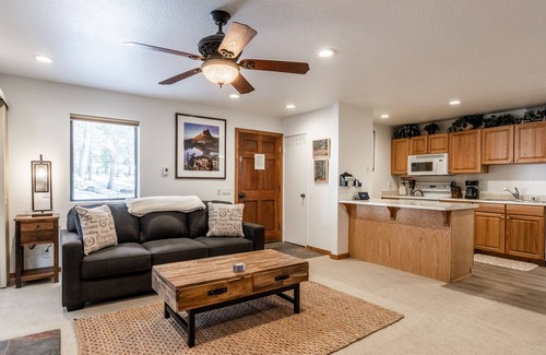 Mammoth Lakes Condo | Hidden Valley Village #103 nicely updated 1 bedroom 1 bathroom condo short 10 min walk from Village