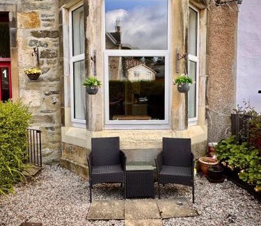 Port Bannatyne Apartment | Hide-a-While