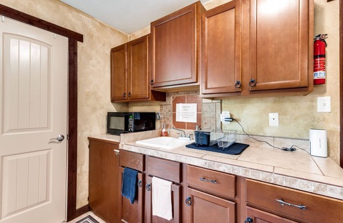 Azle House | Hide Away Guest House