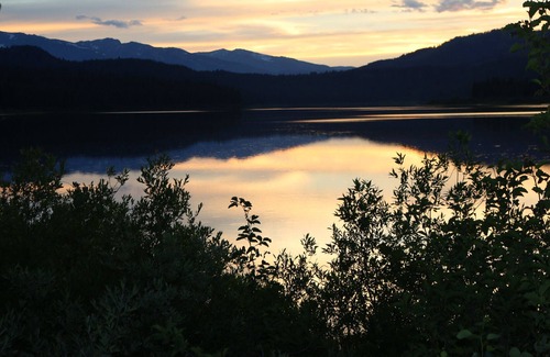 Moran Cabin | Hide away in Teton National Forest, Secluded, Peaceful & Serene