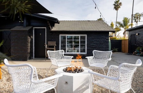 South Oceanside Apartment | Hide out Studio 3