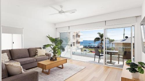 Shoal Bay House | Hideaway 1, 3 Lillian St - stunning water views
