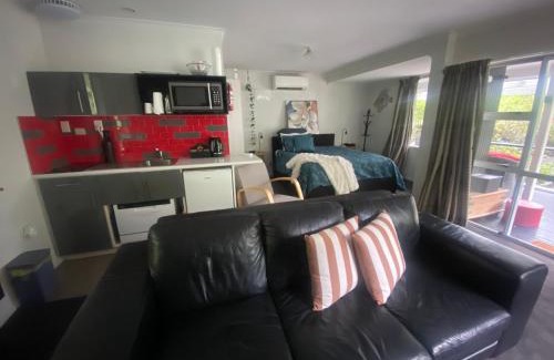 Akaroa Ski Chalet | Hideaway - A Couples Retreat
