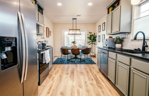 Bentonville House | Hideaway at Applegate Trail