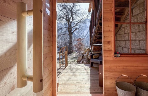 Martisberg Apartment | Hideaway Chalet Faazihaus in Ruhiger Panoramalage