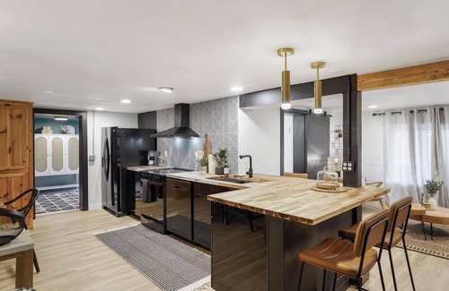West Salem Apartment | ~Hideaway~ Cozy Basement: 1bed+Studio+Office-Salem