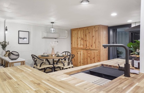 West Salem Apartment | ~Hideaway~ Cozy Basement: 1bed+Studio+Office-Salem