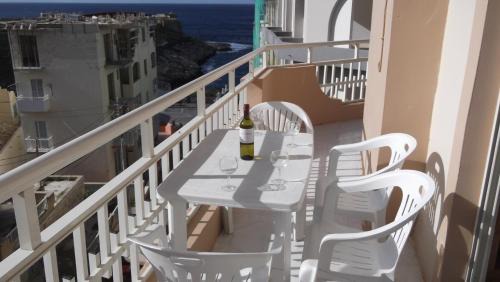 Xlendi Apartment | Hideaway Flats