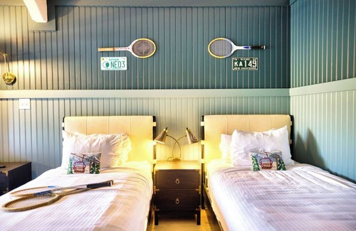 Mount Sunapee Hotel | Hideaway Inn Mt.Sunapee