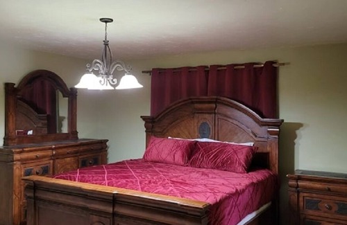 Quitman House | Hideaway Lakes: Near Lake Fork, Fishing, Pool Table, BBQ, Lake View!!!