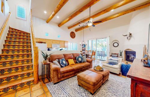Rancho Villas House | Hideaway on Habitat