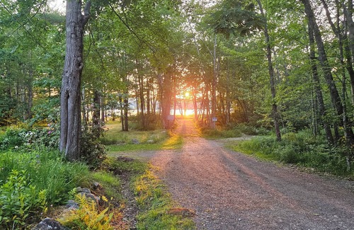Falmouth House | Hideaway on the Lake