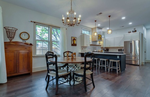 East Midtown House | Higbee House Too, AKA The Jolly Roger