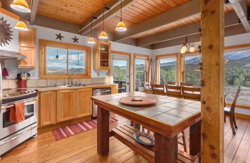 Salida House | High Country Heaven ~ peace, nature and a billion stars GUARANTEED~book for fall