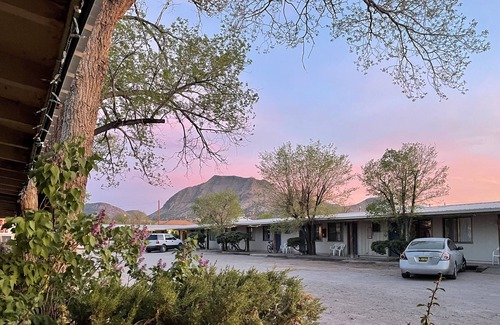 Magdalena Hotel | High Country Lodge