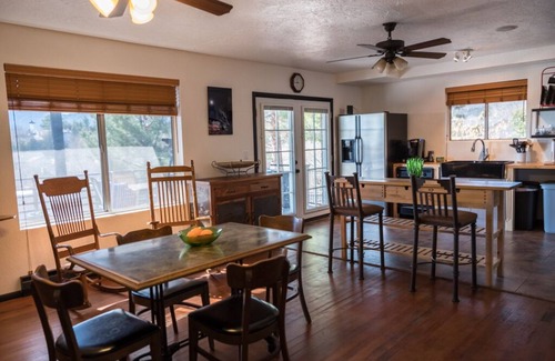 Cottonwood-Verde Village House | High Desert Oasis! Cozy house in Cottonwood near Sedona, with Deck & Privacy