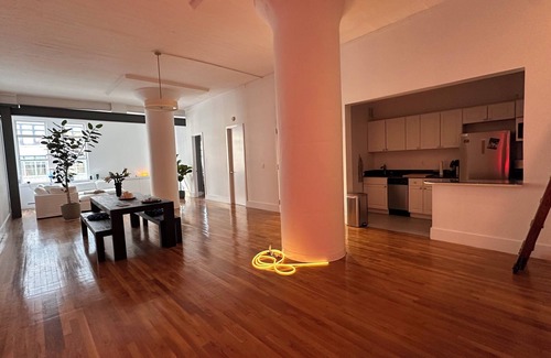 SoHo Apartment | High-end design loft in Soho, New York