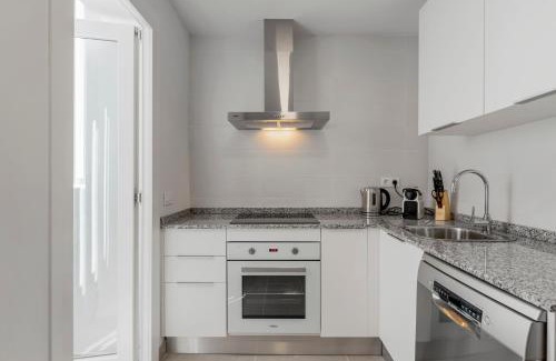 Estepona Apartment | High-End Rooftop Penthouse near City & Beach