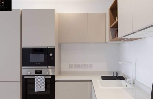 Pieta Apartment | High-END, seafront 2BR property in central with AC