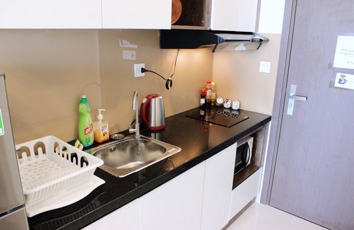 Bach Dang Riverside Apartment | High floor Cozy Studio near Center