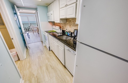 Myrtle Beach Condo | High Floor, Direct Oceanfront Views,Camelot Resort